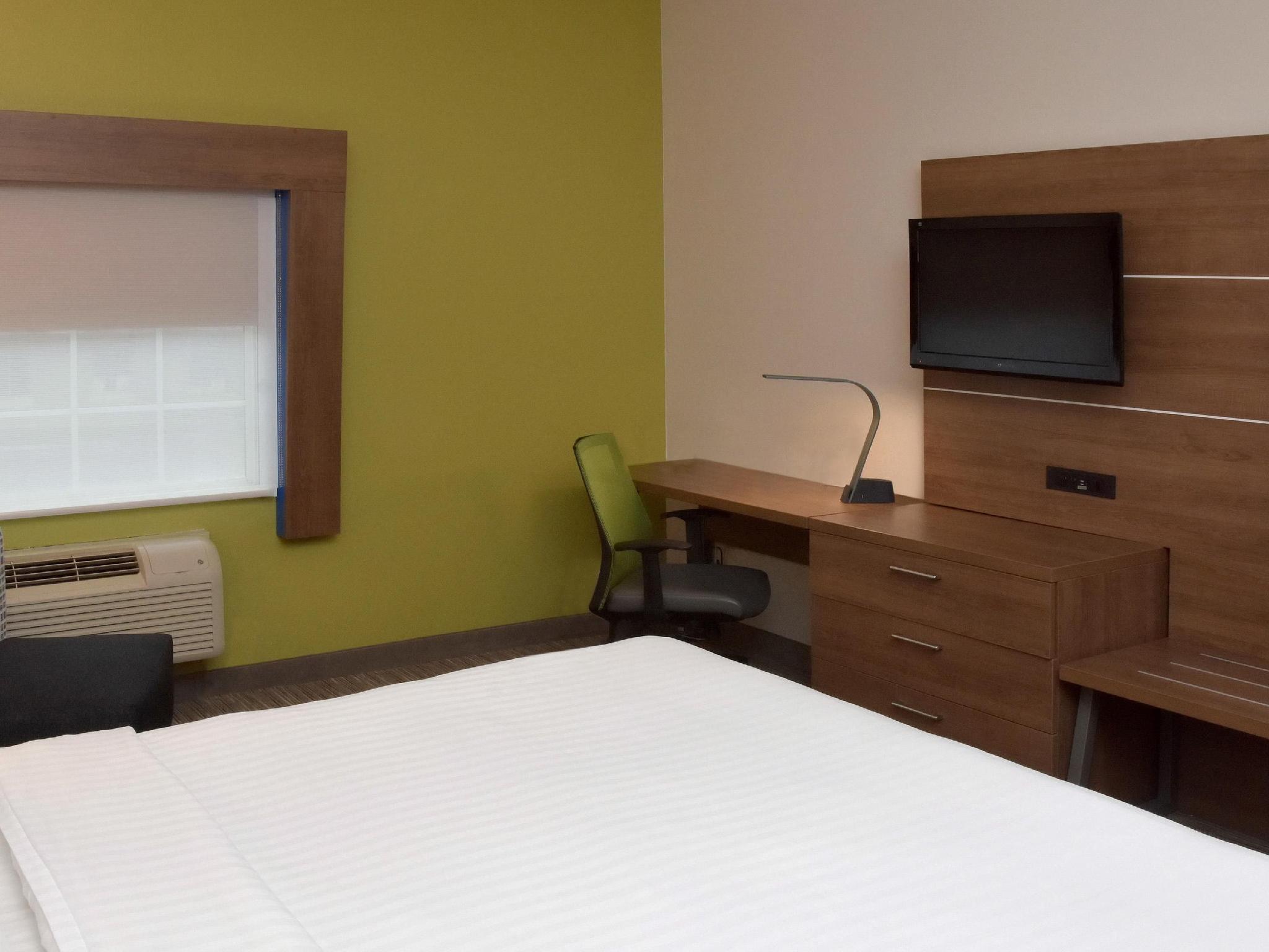 Holiday Inn Express Mount Pleasant- Scottdale By Ihg Exterior photo