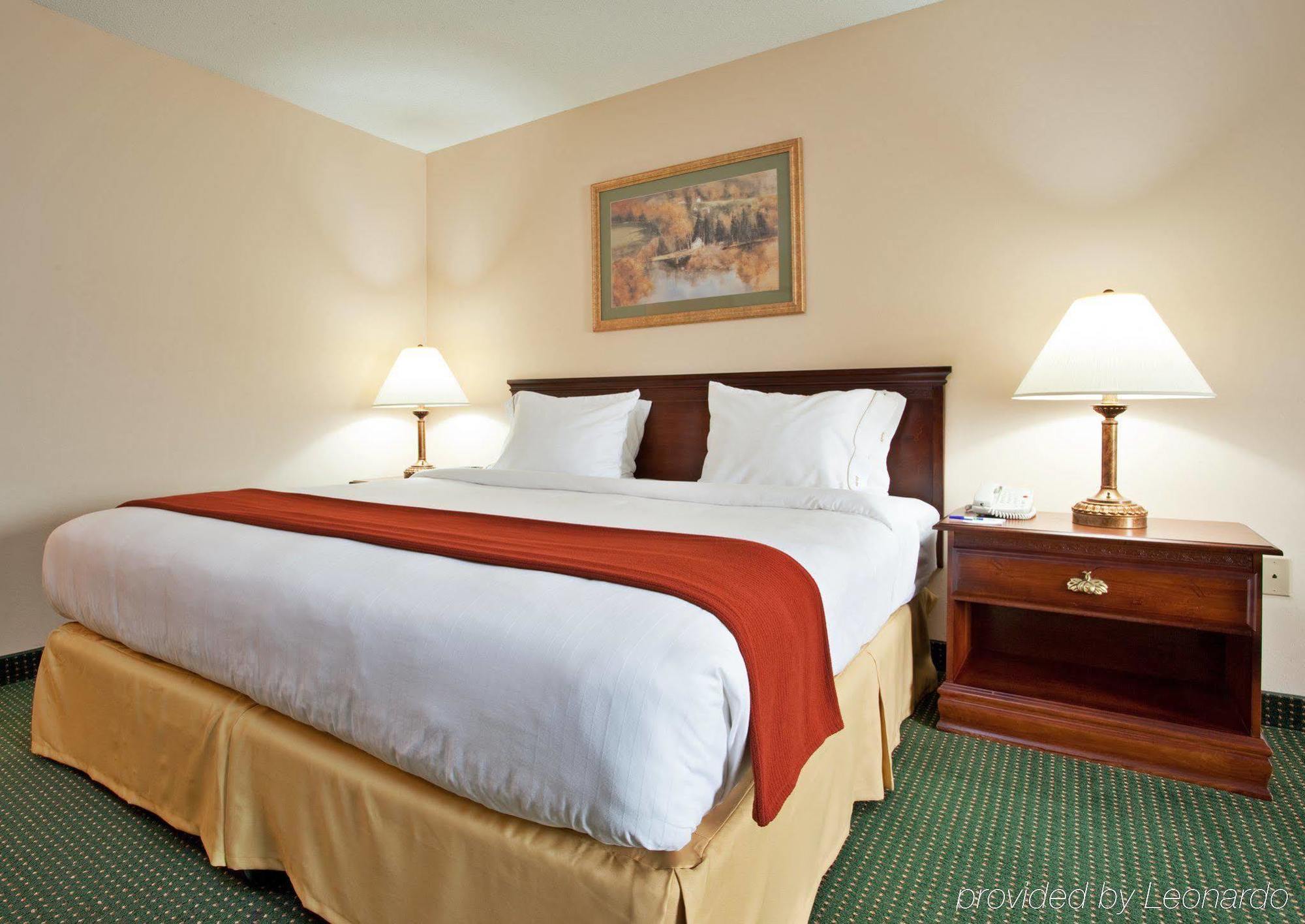 Holiday Inn Express Mount Pleasant- Scottdale By Ihg Exterior photo